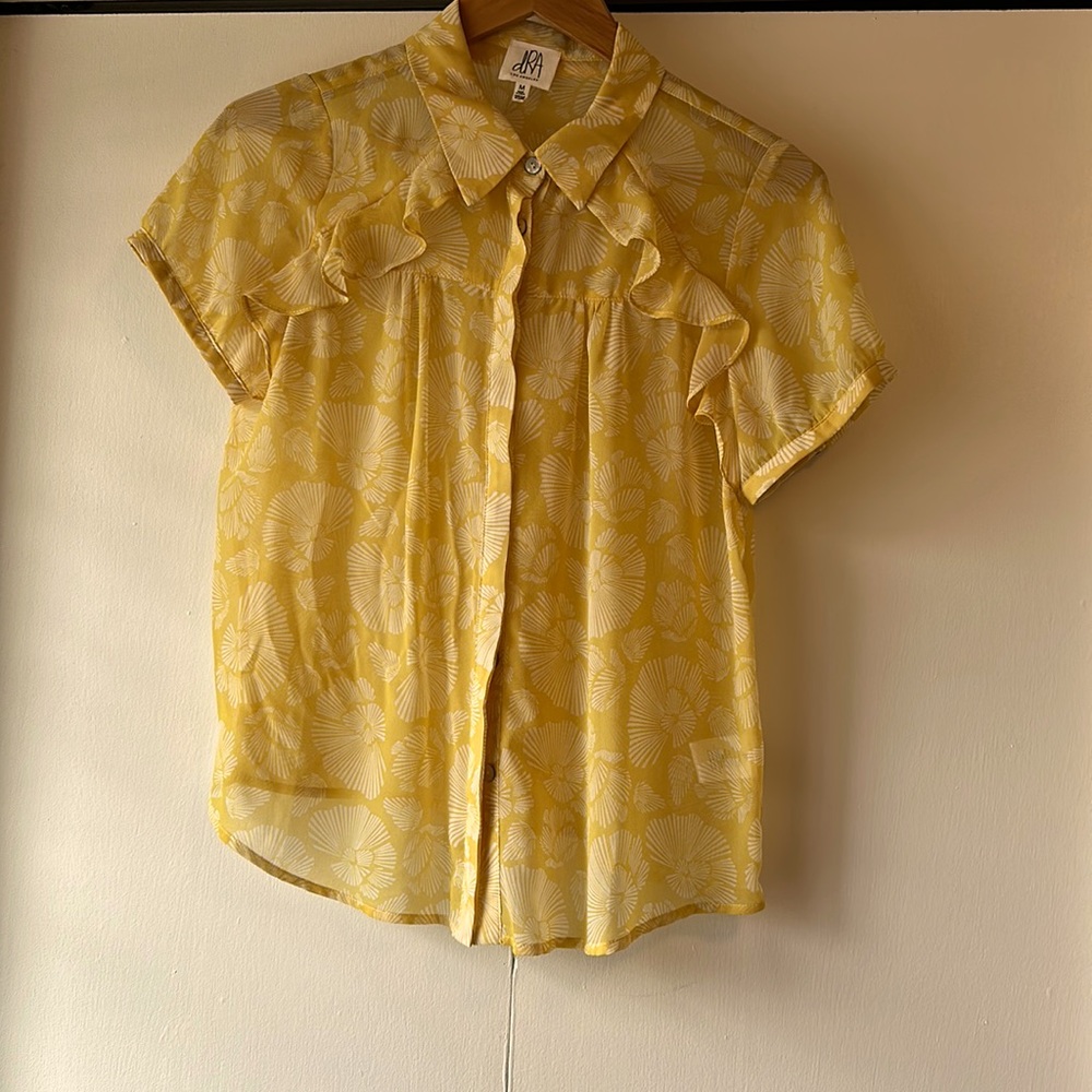 dRA LA yellow/white blouse